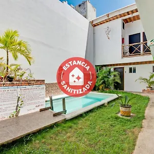 Oyo Jarro Café Hotel Tulum